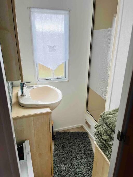 Chalet Dans La Foret Proche Disney La Houssaye-en-Brie Dış mekan fotoğraf
